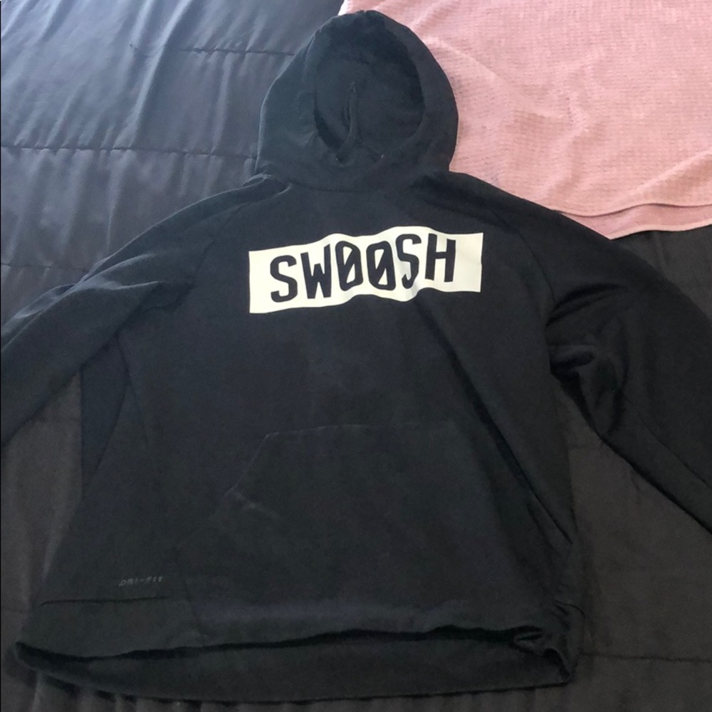Nike Swoosh Dri-Fit Hoodie